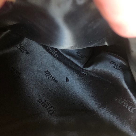 Dune embossed crocodile leather. - Picture 14 of 15